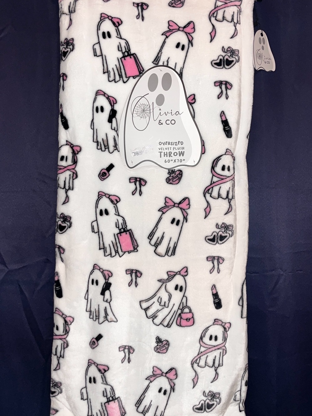 Olivia & Co White and Pink Ghost-Print velvet soft fall blanket -